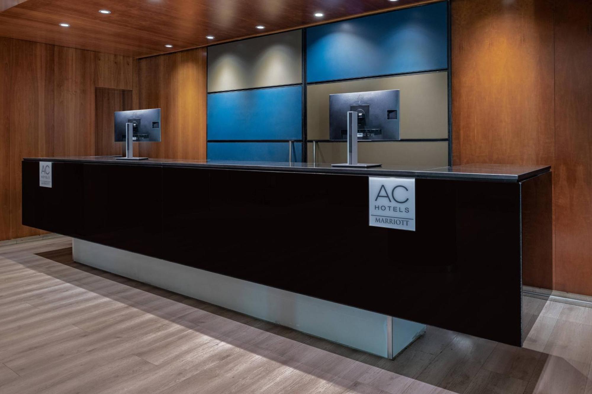 Ac酒店- 拉利那阿 La Línea de la Concepción 外观 照片